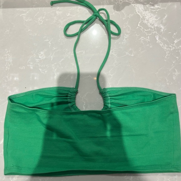 green tie keyhole top - Picture 3 of 6